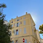 Apartment La Diva Du Festival - 12 Mn A Pied Palais & Plages - Cosy & Calme - Clim - Wifi - Parking Prive *