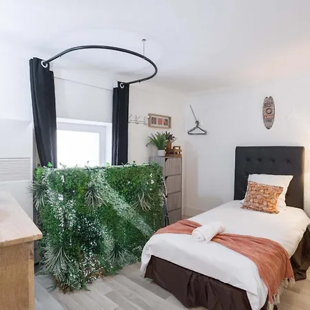 La Diva Du Festival - 12 Mn A Pied Palais & Plages - Cosy & Calme - Clim - Wifi - Parking Prive Apartment *