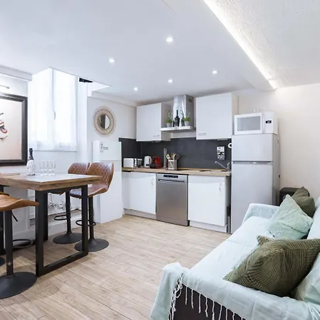 La Diva Du Festival - 12 Mn A Pied Palais & Plages - Cosy & Calme - Clim - Wifi - Parking Prive Apartment *