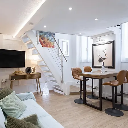 Apartment La Diva Du Festival - 12 Mn A Pied Palais & Plages - Cosy & Calme - Clim - Wifi - Parking Prive *